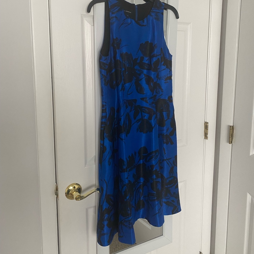 🔥Donna Morgan blue and black fit and flare dress🔥